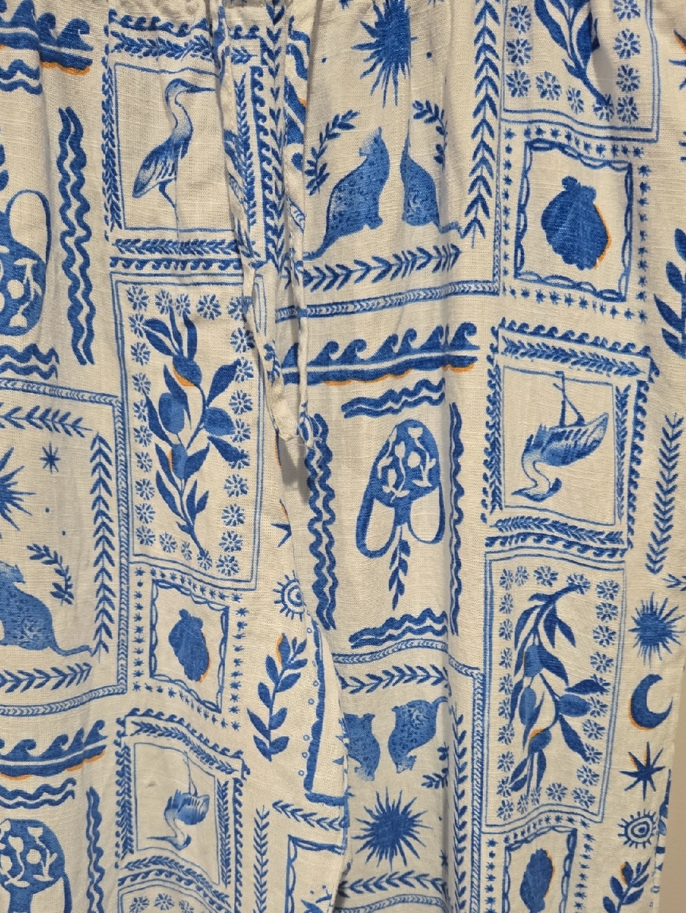 Sincerely Jules Blue and White Floral Tile Pants! Summer, Vacation Medium - Picture 3 of 6